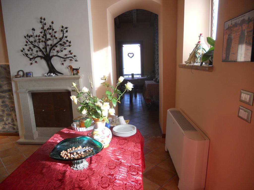 Villa Agriturismo Le Mura Del Gherlo Valeggio sul Mincio Exterior foto